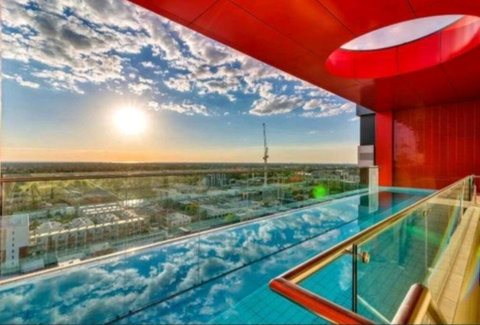 The Apartment Complex - QLD Tourism 0