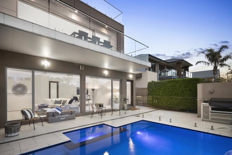 The Aston - QLD Tourism 0