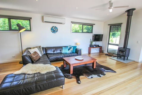 The Base Two - Queensland Tourism 2