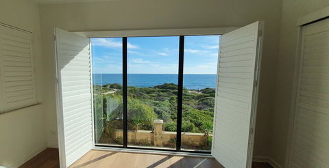 The Beach House - Port Bouvard - Queensland Tourism 3