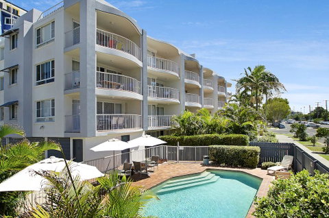 The Beach Houses - QLD Tourism 0