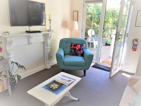 Birch Lane - Queensland Tourism 13