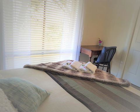 Birch Lane - Queensland Tourism 23