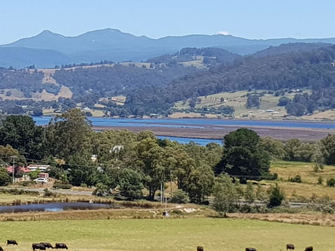 Birch Lane - Queensland Tourism 1