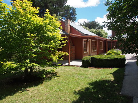 Tahara Cottage - QLD Tourism 0