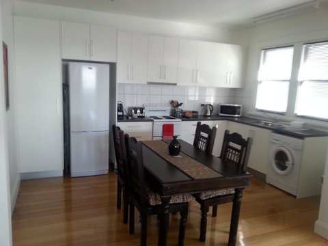 Harbour View Apartments - Queensland Tourism 2