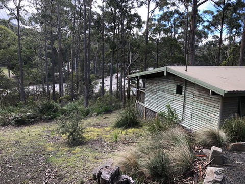 Stewarts Bay Lodge - QLD Tourism 10
