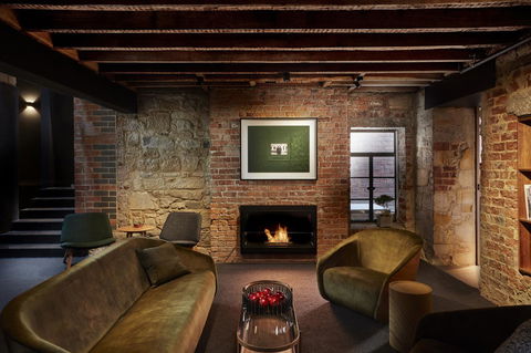Moss Hotel - QLD Tourism 5