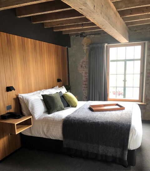 Moss Hotel - QLD Tourism 18