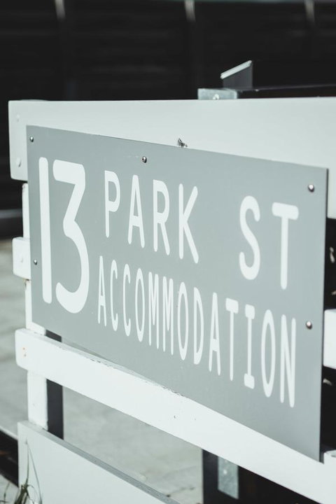 Park Street Accommodation - Queensland Tourism 1
