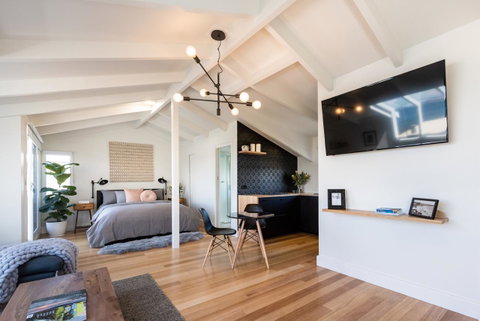 Litora Accommodation - Queensland Tourism 7