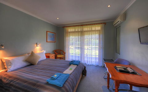 Port Arthur Motor Inn - QLD Tourism 13