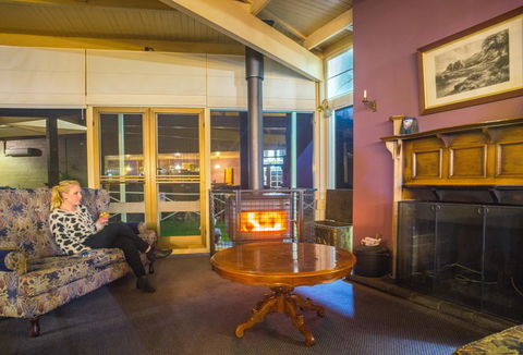 Port Arthur Motor Inn - QLD Tourism 4