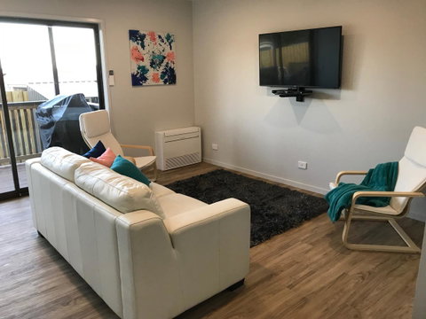 Self Contained Beach View Apartment - Queensland Tourism 13