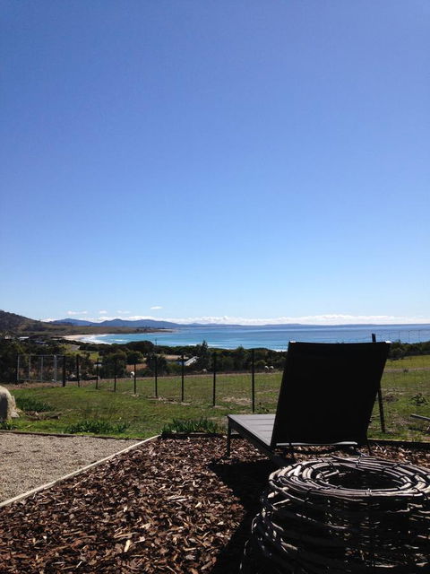 Miyabi Beach Retreat - QLD Tourism 3