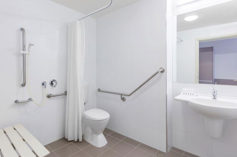 Travelodge Hotel Hobart Airport - QLD Tourism 5