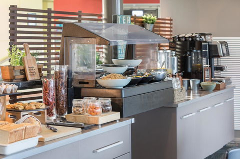 Travelodge Hotel Hobart Airport - QLD Tourism 15
