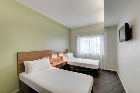 Travelodge Hotel Hobart Airport - QLD Tourism 10