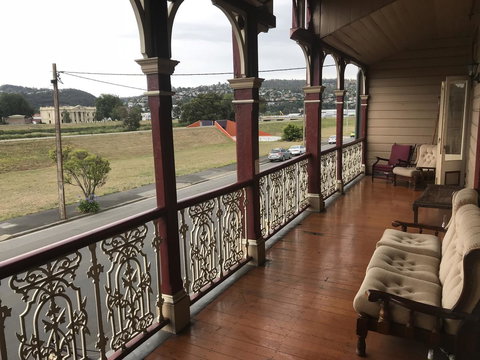 Arthouse Hostel - Queensland Tourism 3