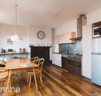 Devine Stays - Westside Apartment on Elizabeth - QLD Tourism