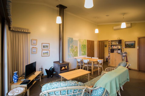 Arthur Riverfront And Sea Lodge Downstream - QLD Tourism 7