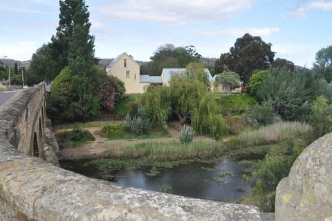The Mill House Cottage - QLD Tourism 2