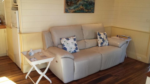 The Mill House Cottage - QLD Tourism 9