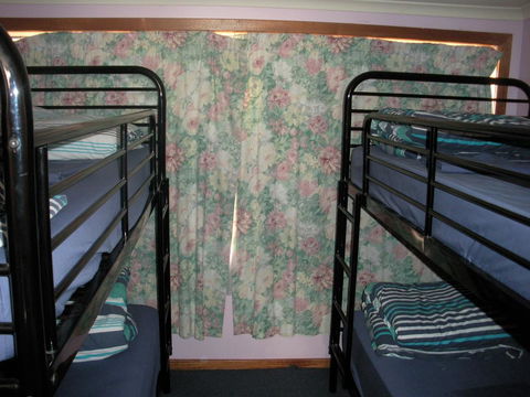 Bridport Seaside Lodge - Queensland Tourism 5
