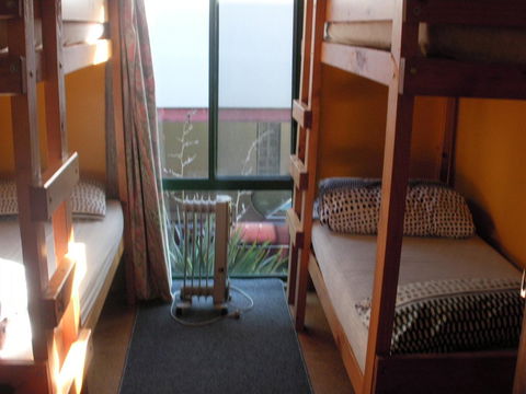Bridport Seaside Lodge - Queensland Tourism 11