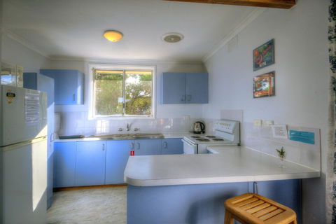 Ar Lan Y Mor - Queensland Tourism 2