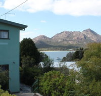 Coles Bay Waterfronter 2