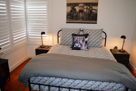 Lyttleton Cottage - QLD Tourism 4