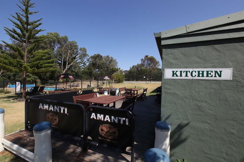 Point Lonsdale Guest House - QLD Tourism 12