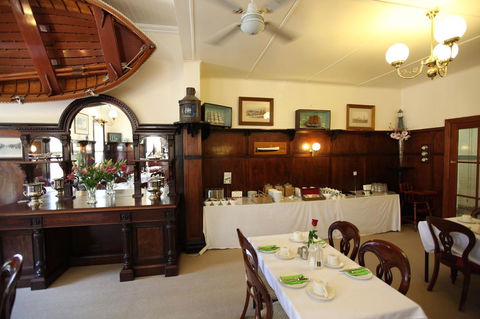 Point Lonsdale Guest House - QLD Tourism 20