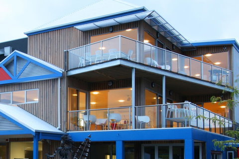 The Island Accommodation - QLD Tourism 22
