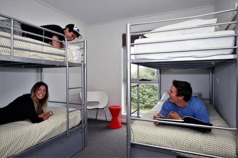 The Island Accommodation - QLD Tourism 17