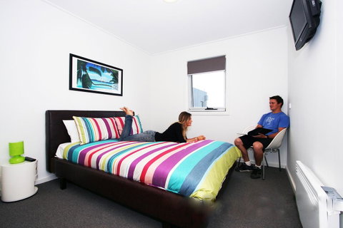 The Island Accommodation - QLD Tourism 9