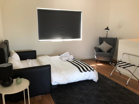 Rosewater Townhouses Dromana - QLD Tourism 1