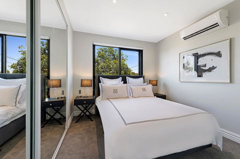 Manhattan Apartments - Notting Hill - Queensland Tourism 25