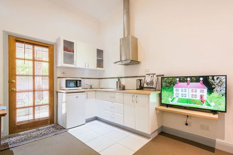 Avalon House - Queensland Tourism 31