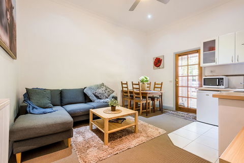Avalon House - Queensland Tourism 18