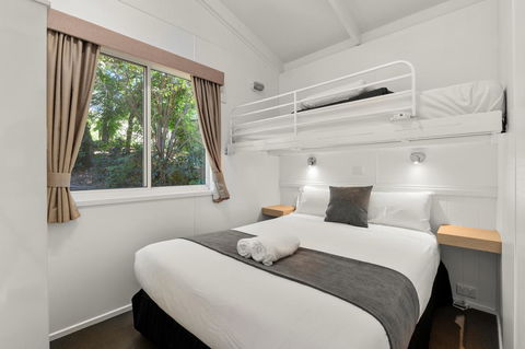 Bright Riverside Holiday Park - Queensland Tourism 9