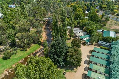 Bright Riverside Holiday Park - Queensland Tourism 17
