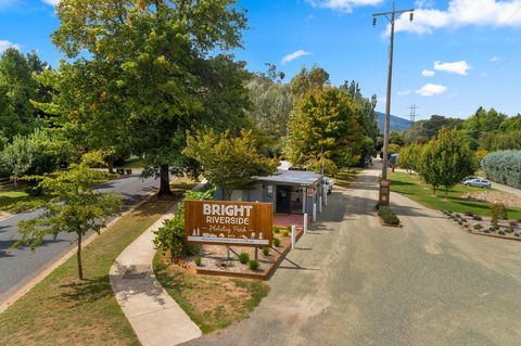 Bright Riverside Holiday Park - Queensland Tourism 2