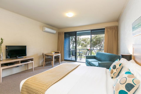 Lorne Surf Apartments - QLD Tourism 26