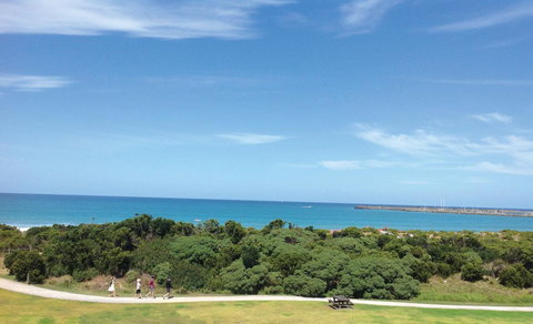 Apollo Bay Waterfront Motor Inn - Queensland Tourism 26