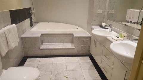 Melbourne Metropole Central Official - QLD Tourism 6