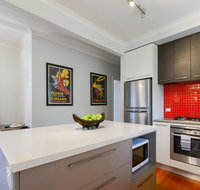 Boutique Stays Sandyside- Sandringham Villa Units - QLD Tourism