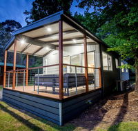 Bright Freeburgh Caravan Park - Queensland Tourism