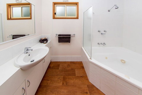 Discovery Parks - Bright - Queensland Tourism 3